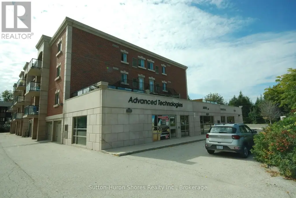 221 Adelaide Street, Saugeen Shores