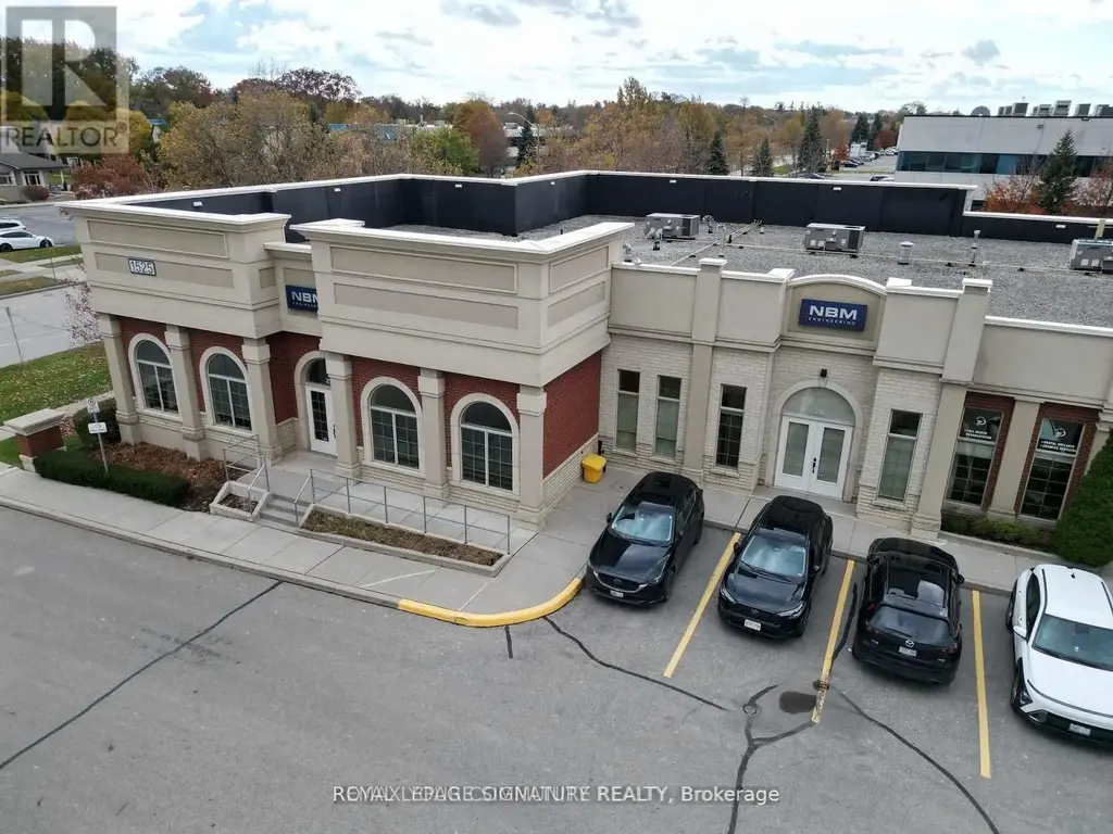 26-27 - 1525 Cornwall Road, Oakville (QE Queen Elizabeth)