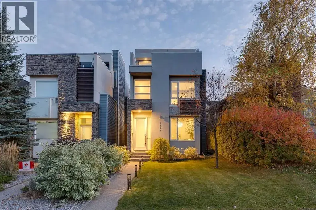 2207 32 Avenue Sw, Calgary