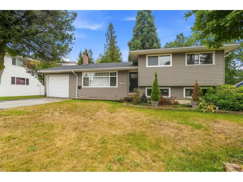 11530 95a Avenue, Delta