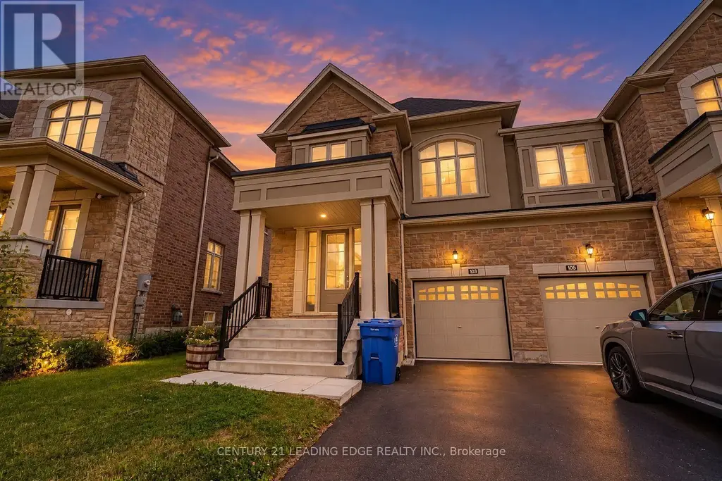 103 Kentledge Avenue, East Gwillimbury (Holland Landing)