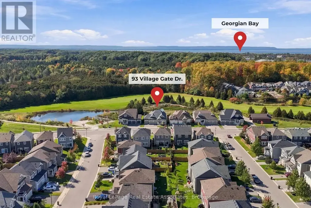 93 Village Gate Drive, Wasaga Beach