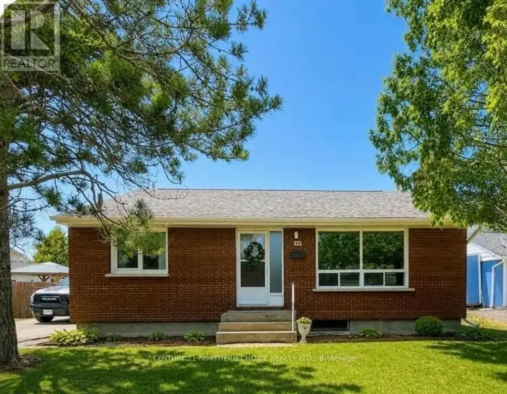 45 Dingwall Parkway, Dryden (Milestone)