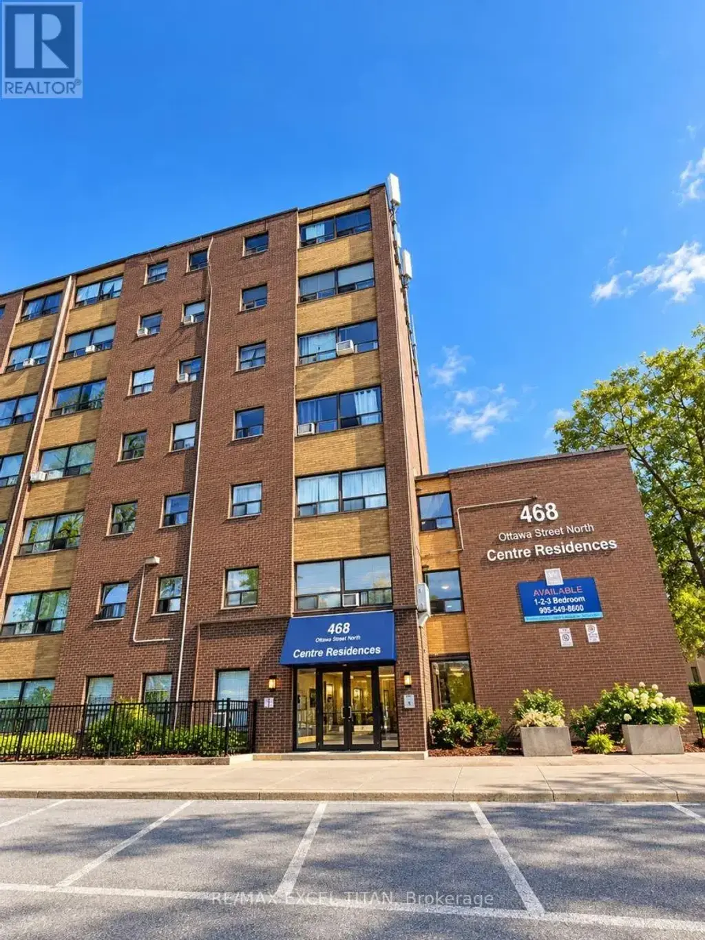639d - 468 Ottawa Street, Hamilton (Corktown)