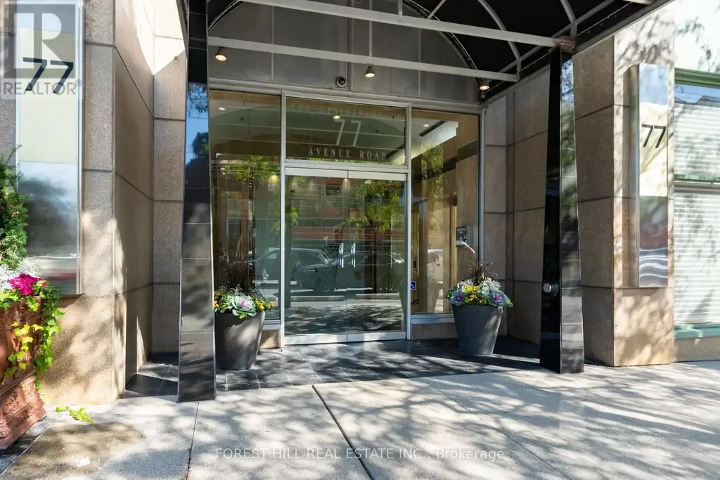 215 - 77 Avenue Road, Toronto (Annex)