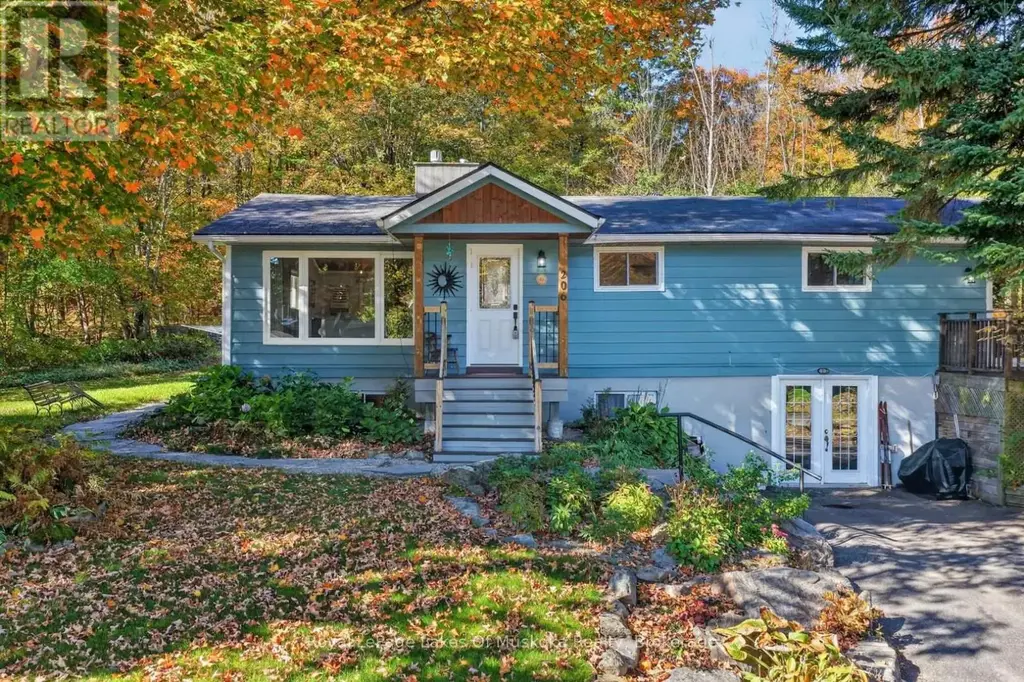206 Lakewood Park Road, Huntsville (Chaffey)
