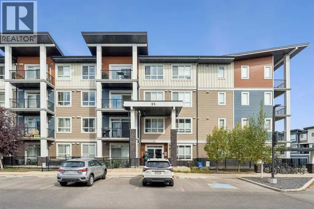 303, 35 Walgrove Se, Calgary