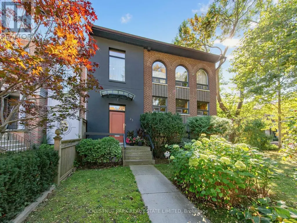 25 Clarendon Avenue, Toronto (Casa Loma)