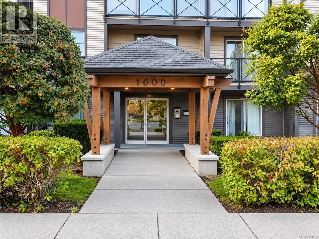 101 1600 Caspers Way, Nanaimo