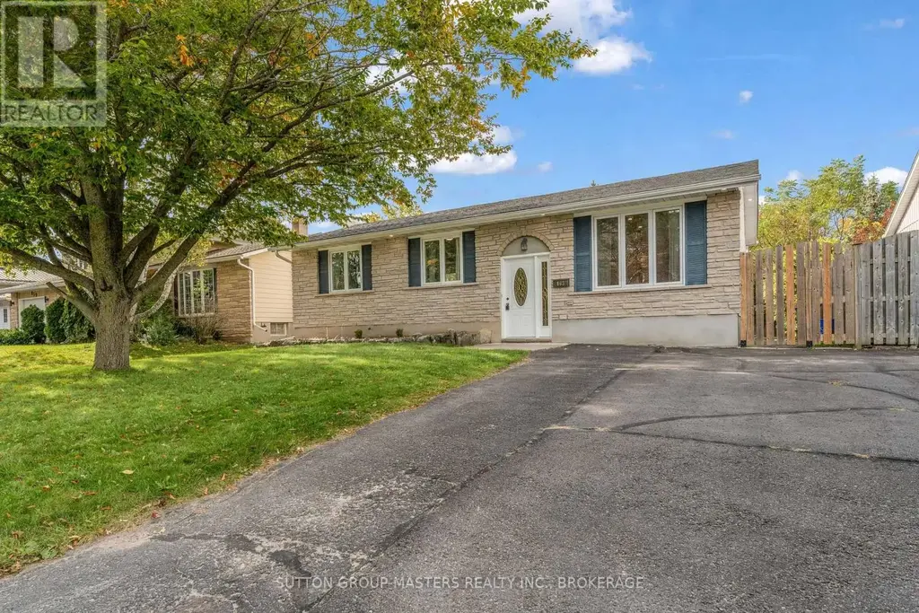 863 Pembridge Crescent, Kingston (South of Taylor-Kidd Blvd)