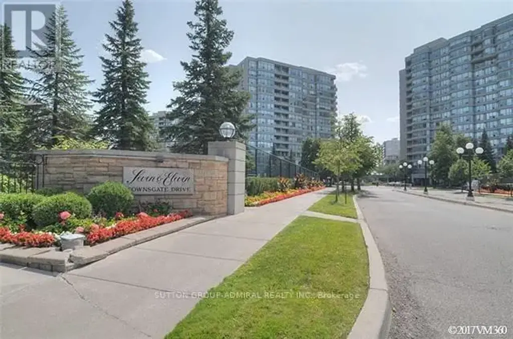 1002 - 11 Townsgate Drive, Vaughan (Crestwood-Springfarm-Yorkhill)