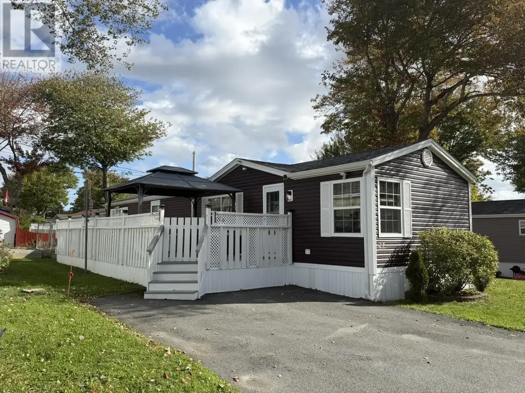 24 Seventh Street, Lucasville