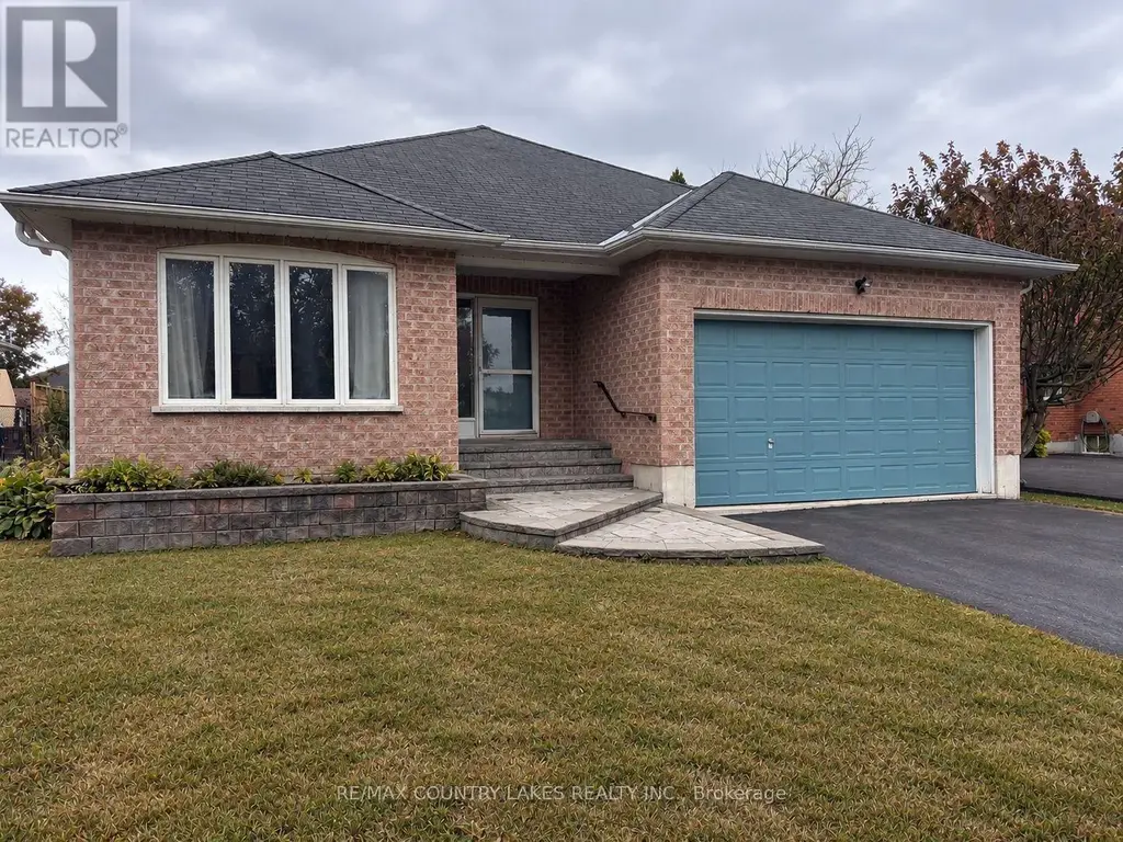 43 Elmwood Avenue, Brock (Beaverton)