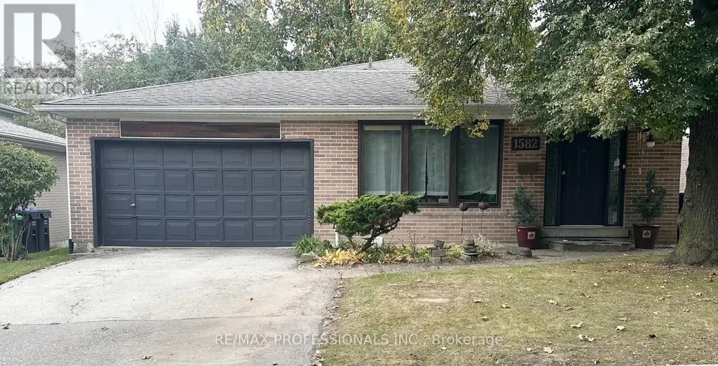 Bsmt - 1582 Otterby Road, Mississauga (Applewood)