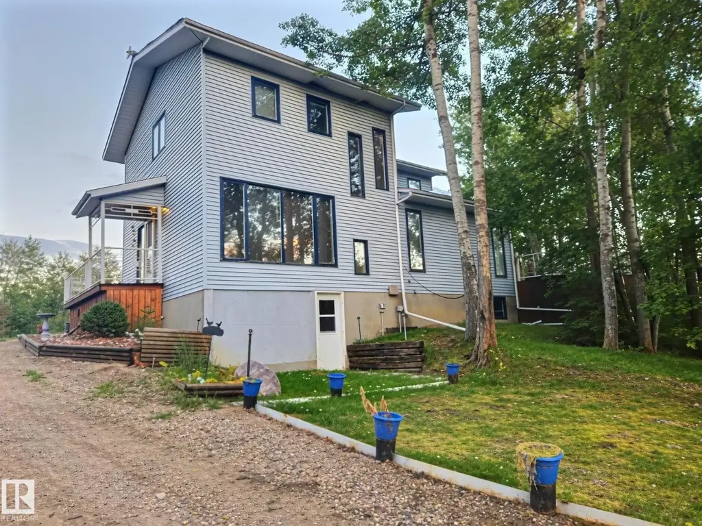 301 58532 Range Road 113, Rural St. Paul County
