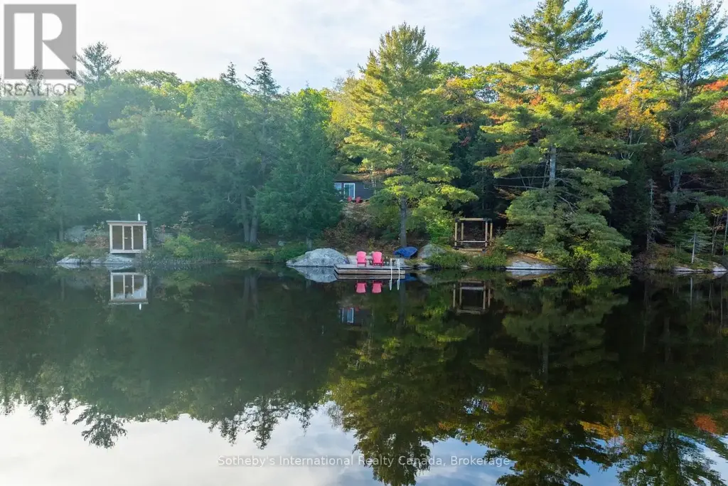 110 Carling Bay Road W, Carling