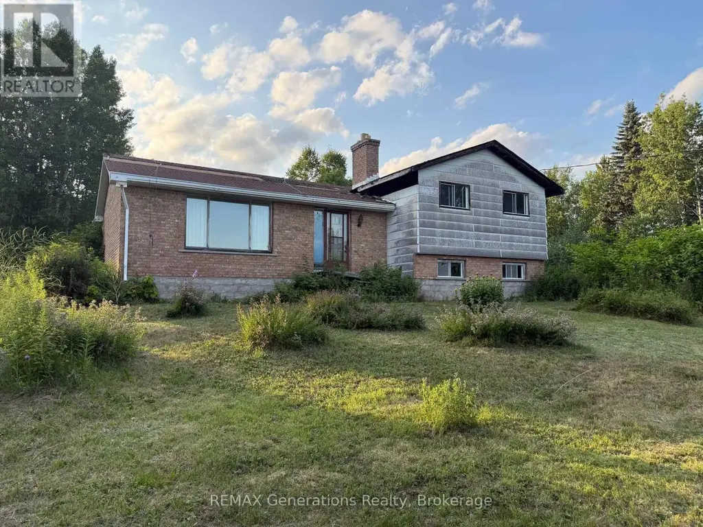 6071 Hwy 61 Highway, Neebing (Crooks)