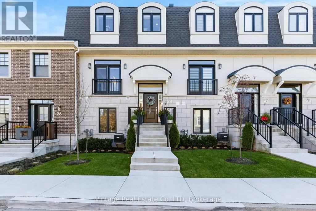 24 Willow Bank Common, St. Catharines (Grapeview)