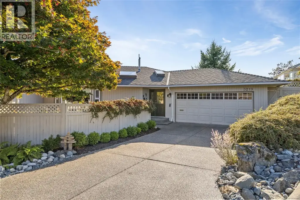 3219 Point Pl, Nanaimo