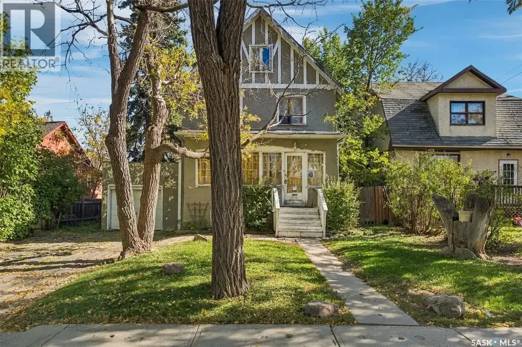 1371 Princess Street, Regina