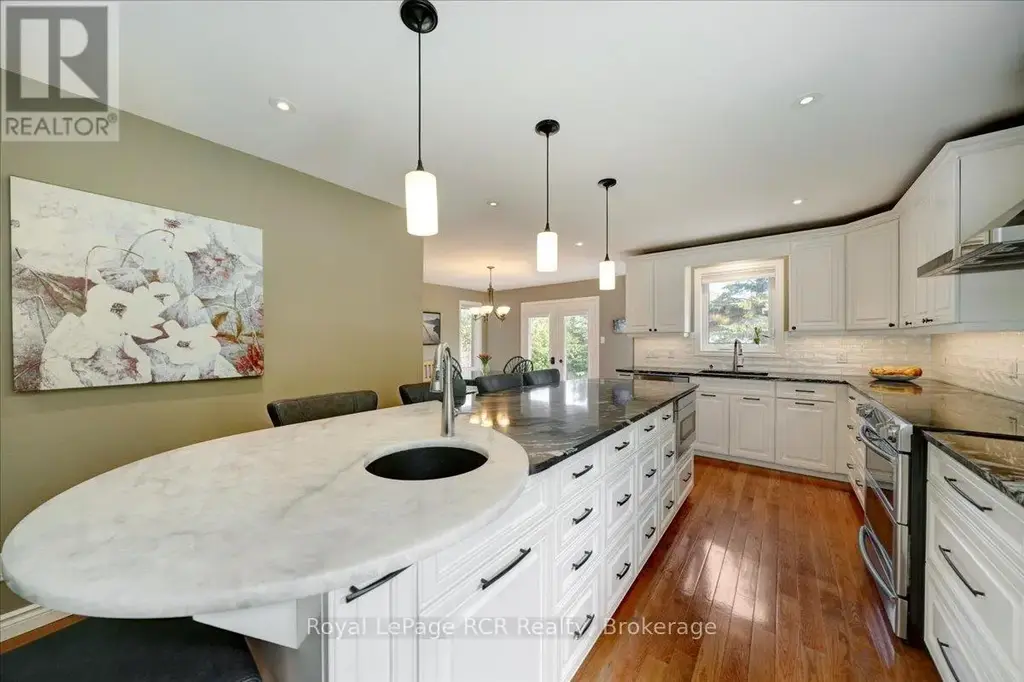 303 6th Avenue W, Owen Sound