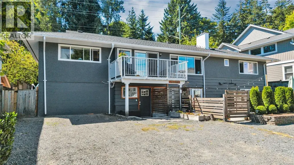 5620 Hammond Bay Rd, Nanaimo