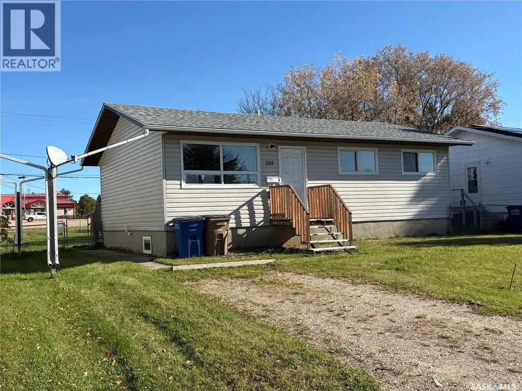205 6th Avenue N, Big River