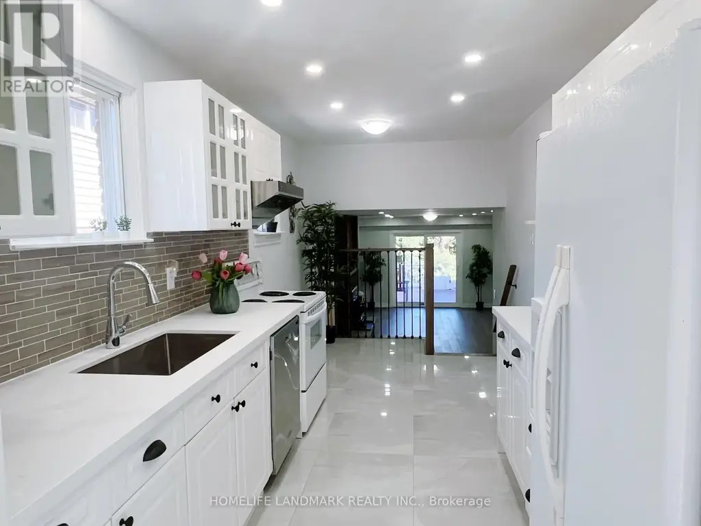 6 Snowhill Crescent, Toronto (Agincourt South-Malvern West)