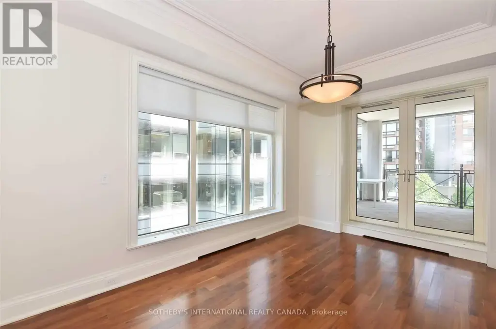 6d - 1 St. Thomas Street, Toronto (Bay Street Corridor)