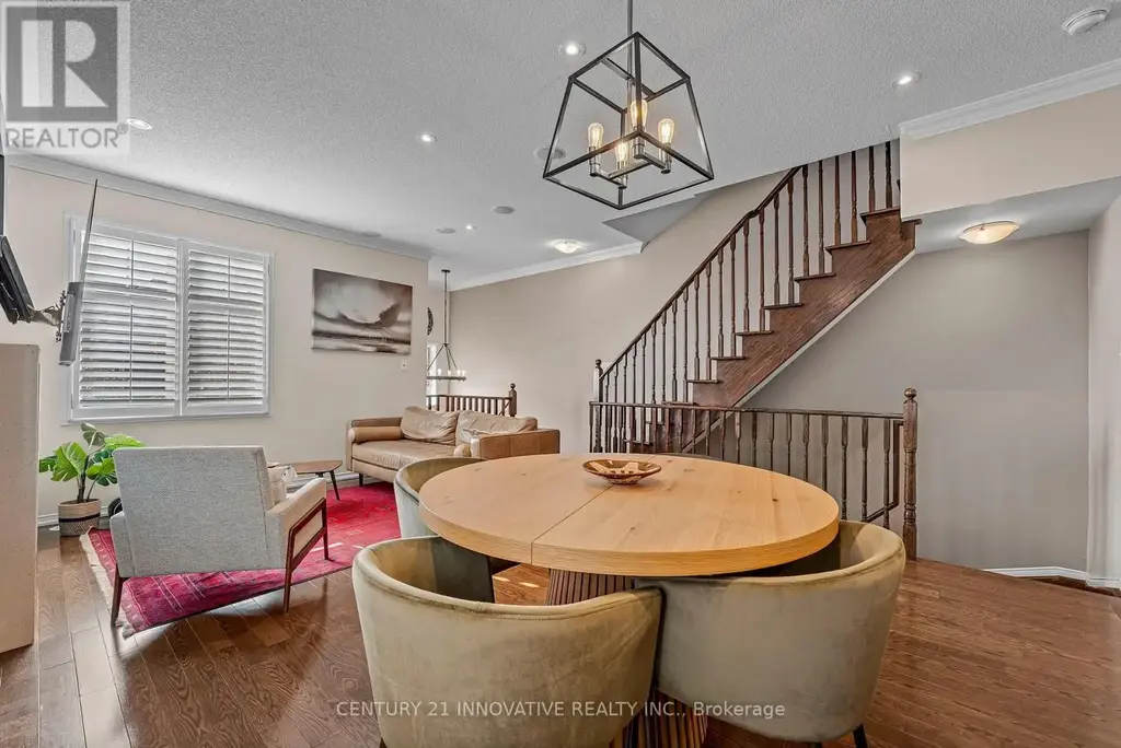 99 John Bell Crescent, Toronto (Clairlea-Birchmount)
