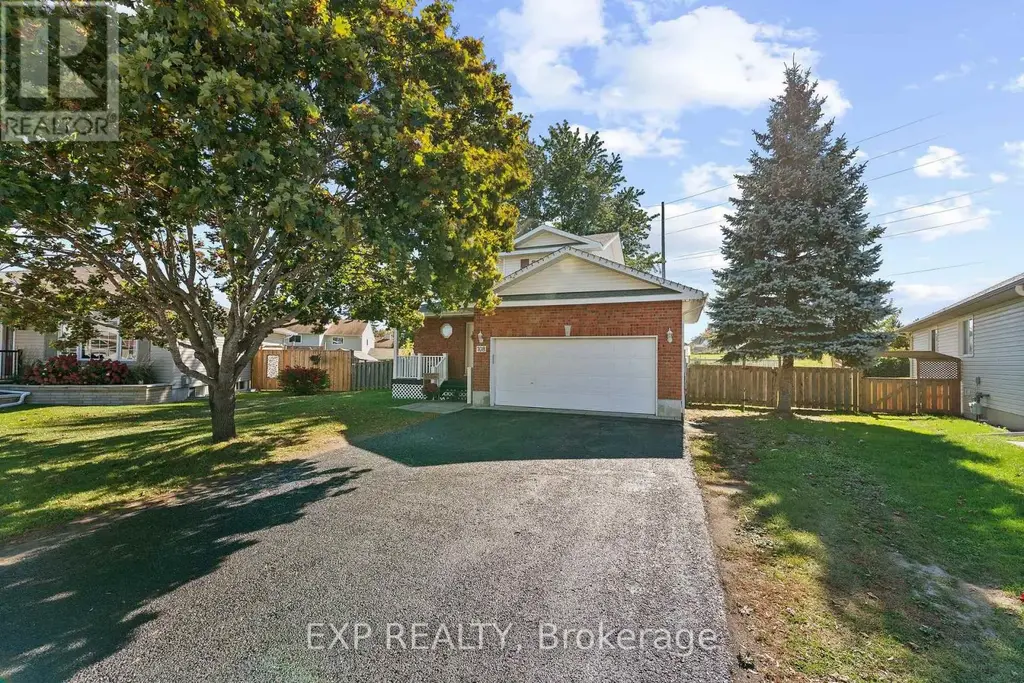 108 Mclachlin Street S, Arnprior