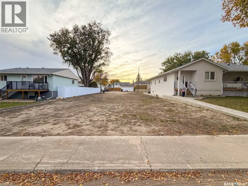 262 14th Avenue Ne, Swift Current