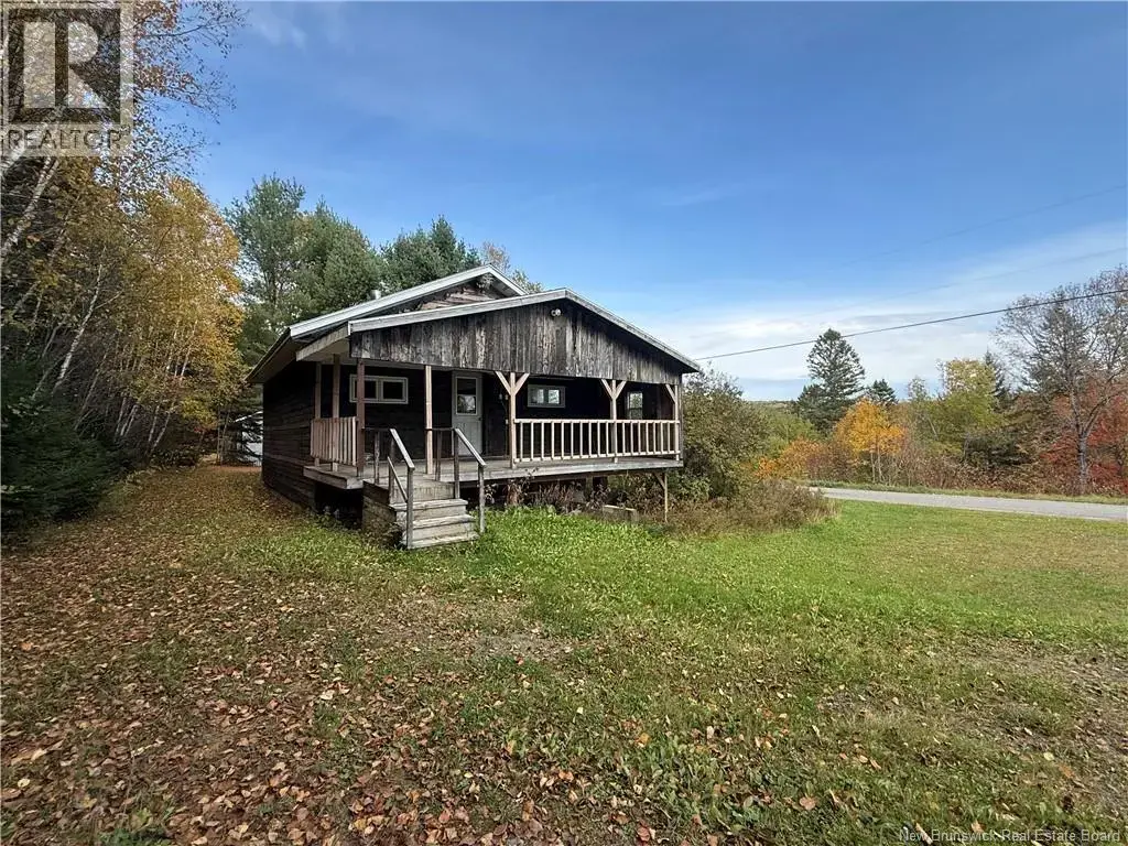 2109 West River Road, Morrell Siding