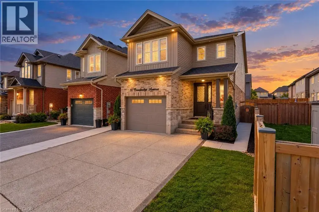 18 Crossbridge Avenue, Kitchener