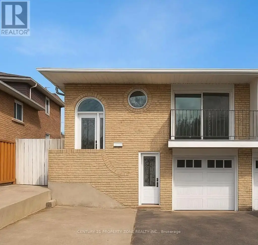 25 Abell Drive, Brampton (Madoc)
