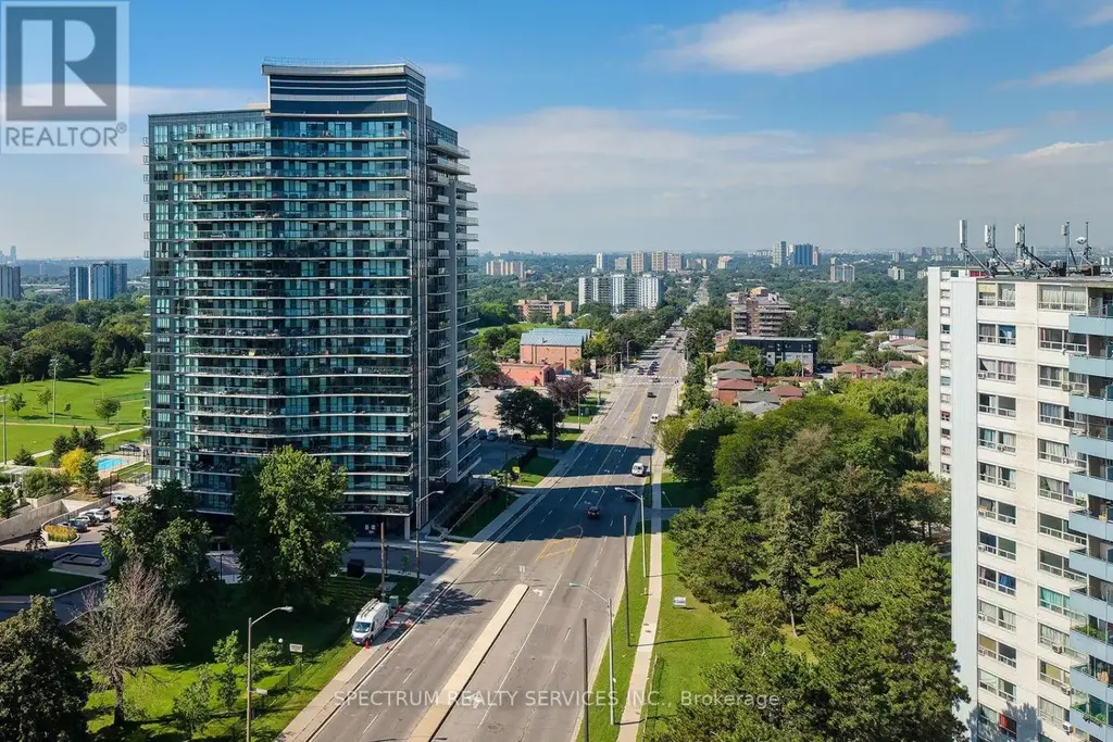 307 - 1461 Lawrence Avenue, Toronto (Brookhaven-Amesbury)