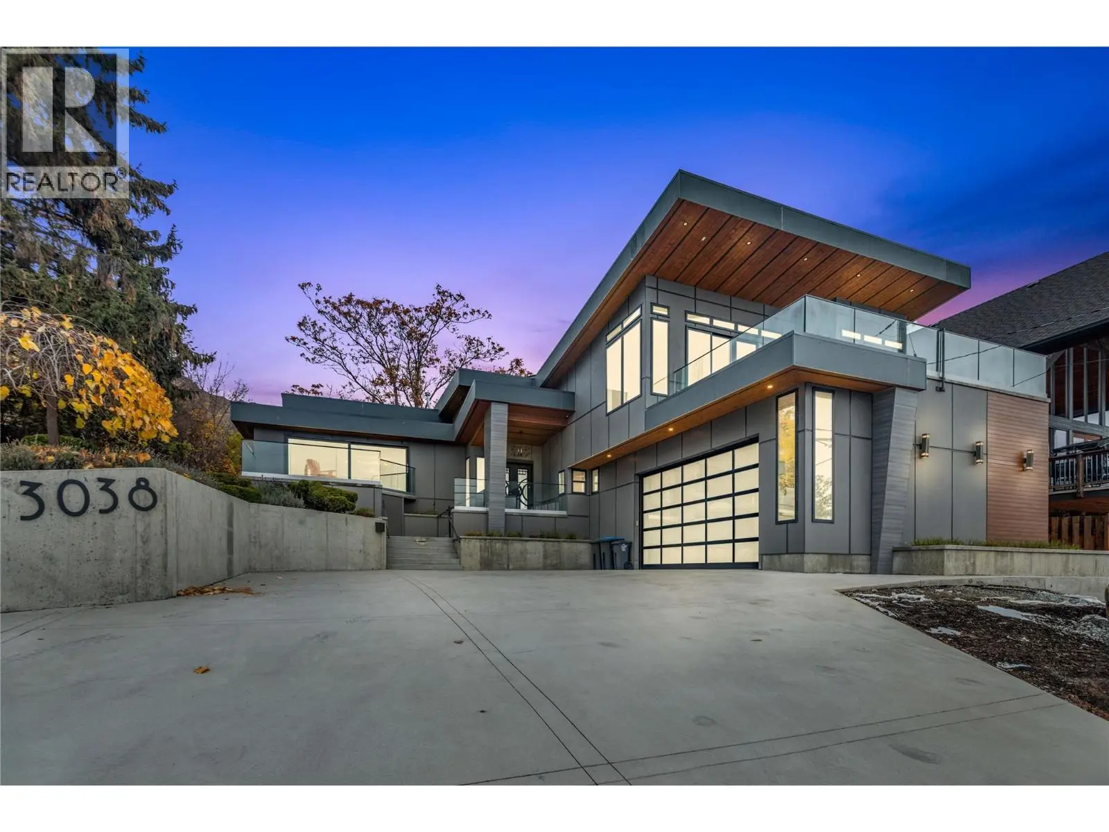 Photo of Listing #10402812