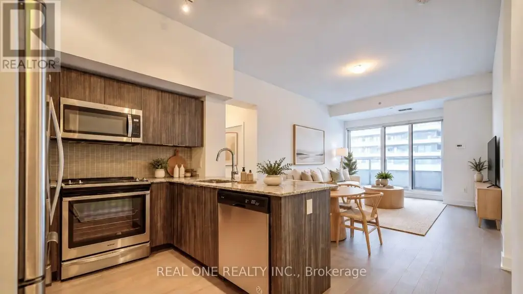 231 - 30 Shore Breeze Drive, Toronto (Mimico)