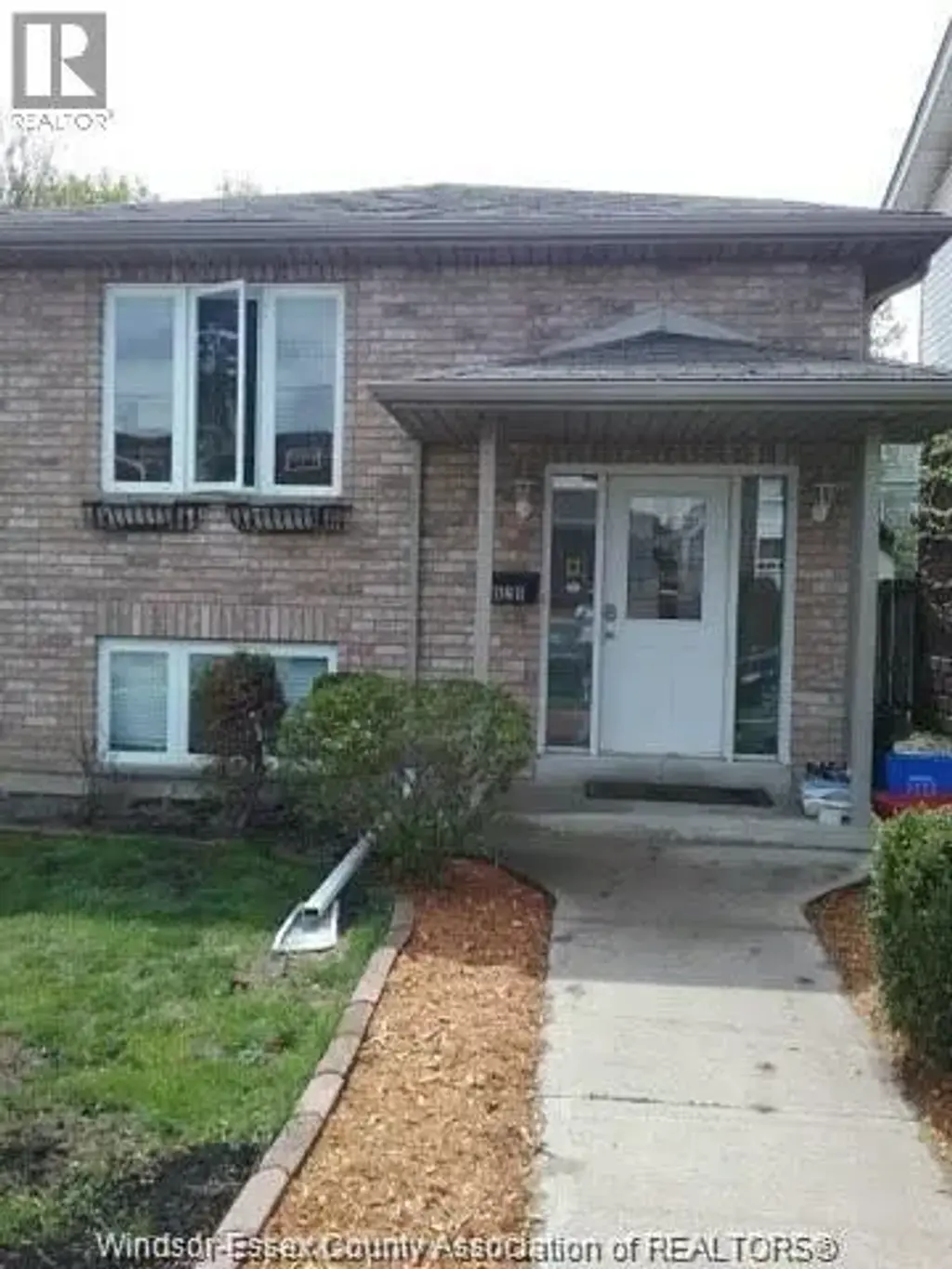 829 Arthur Avenue Unit# Basement, Windsor