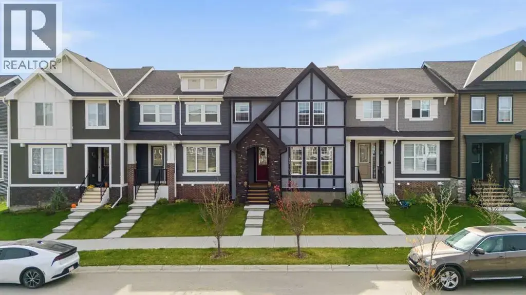 245 Waterford Boulevard, Chestermere