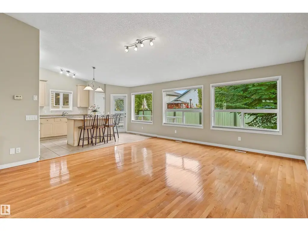 #6 2031 Brennan Cr Nw, Edmonton