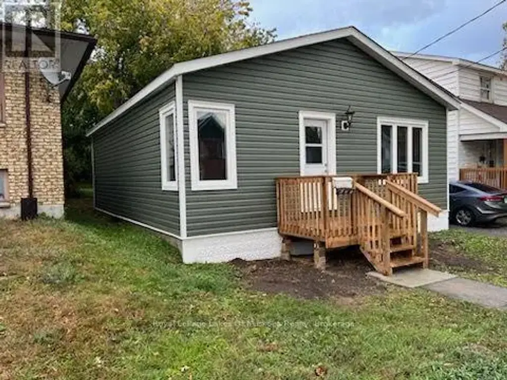544 Mcintyre Street E, North Bay (Central)