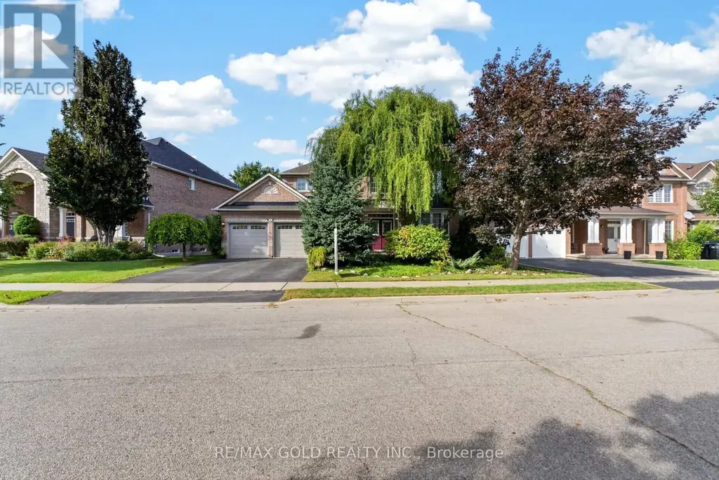 40 Maldives Crescent, Brampton (Vales of Castlemore)