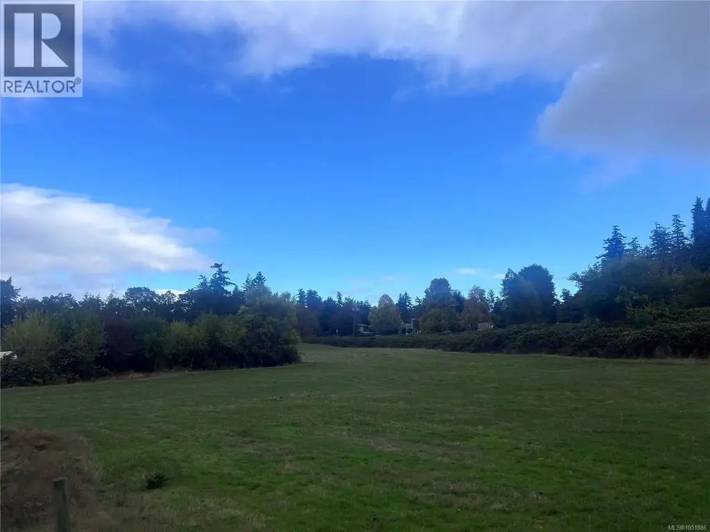 3876 Holland Ave, Saanich