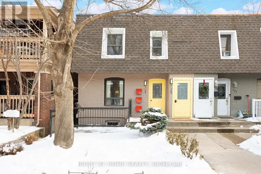 725 Indian Road, Toronto (High Park North)