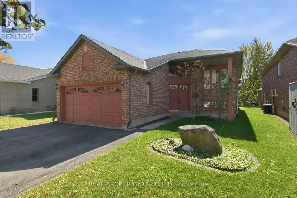 23 Madison Court W, Welland (N. Welland)