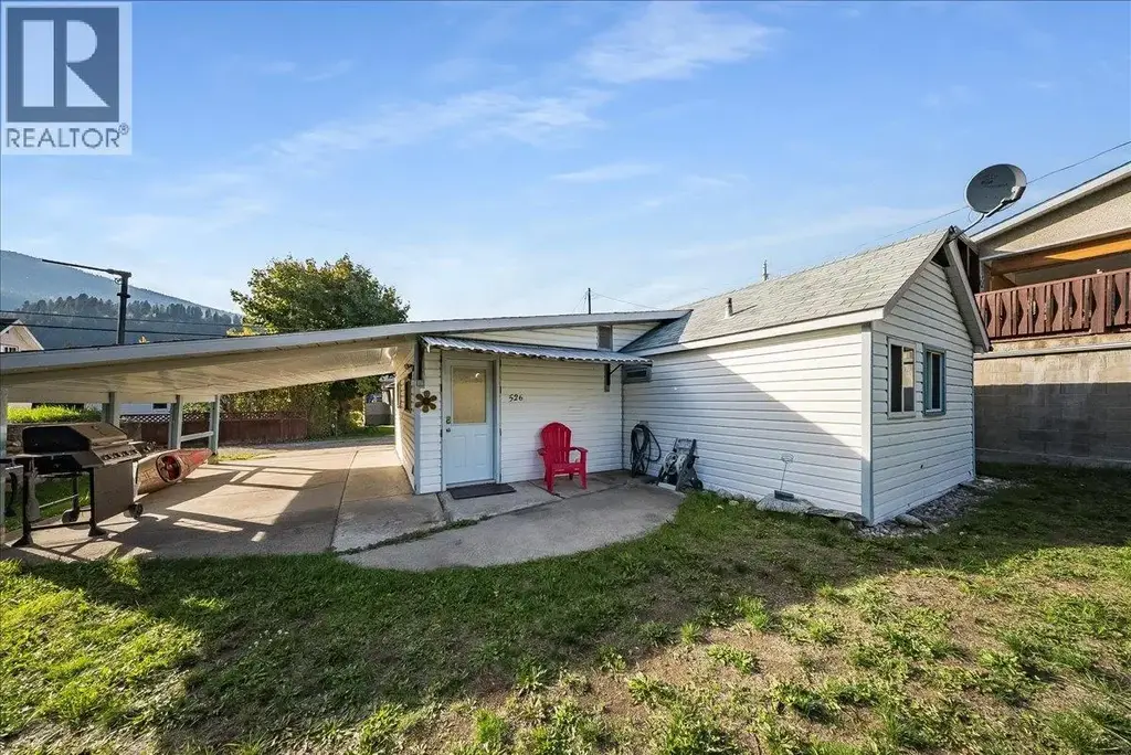 526 8th Avenue, Castlegar