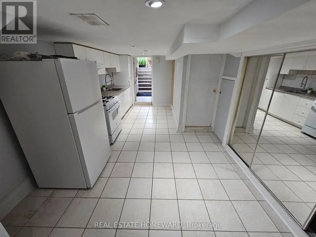 Lower Level - 19 Keystone Avenue, Toronto (East End-Danforth)