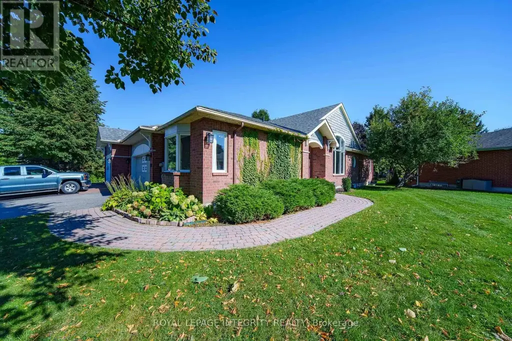 804 Hot Springs Way, Ottawa