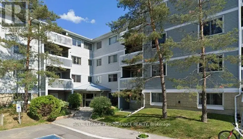 416 - 218 Viewmount Drive, Ottawa